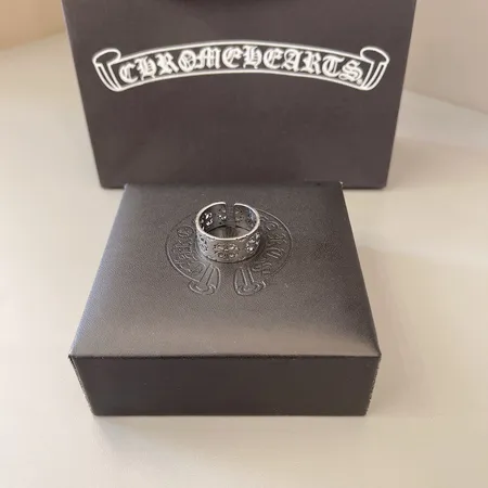クロムハーツ 指輪