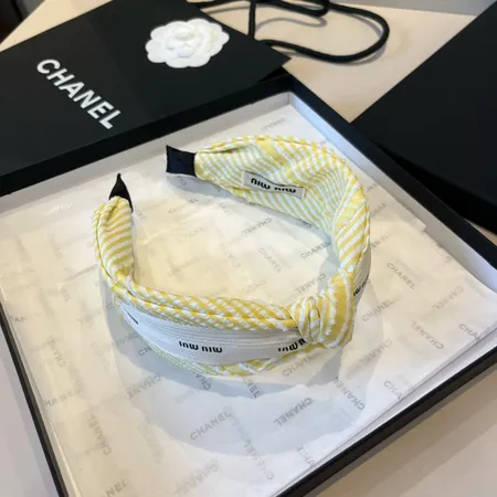 ミュウミュウ ヘアアクセサリー