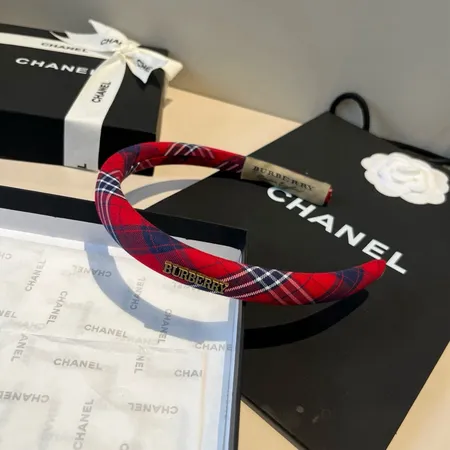 プラダ ヘアアクセサリー