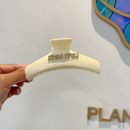 ミュウミュウ ヘアアクセサリー