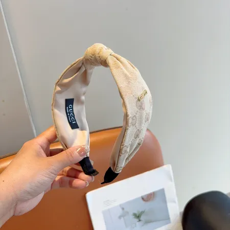 ルイヴィトン ヘアアクセサリー