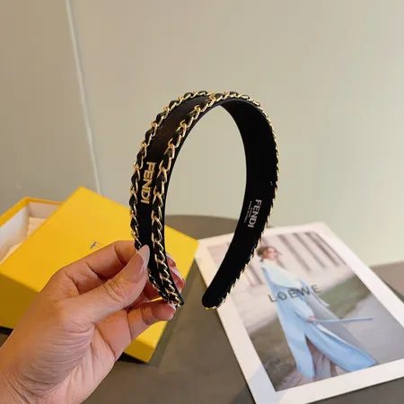 バーバリー ス ヘアアクセサリー