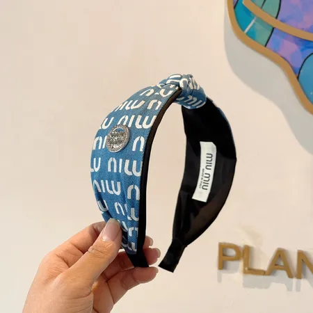 ミュウミュウ ヘアアクセサリー