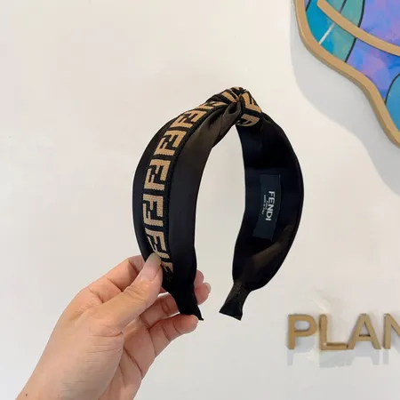 バーバリー ス ヘアアクセサリー