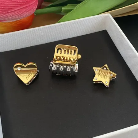 ミュウミュウ ヘアアクセサリー