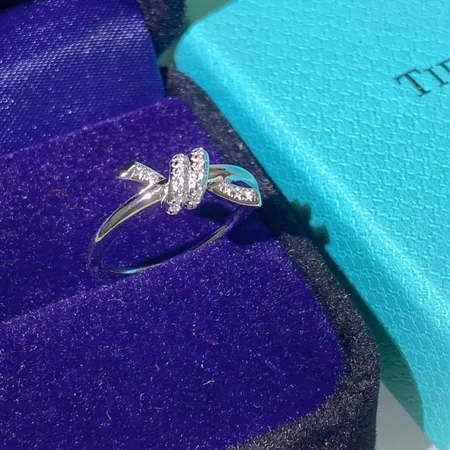 ティファニー 指輪