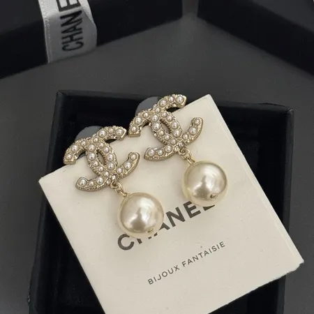 シャネル ピアス