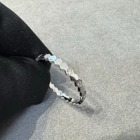 ヴィヴィアン・ウエストウッド 指輪