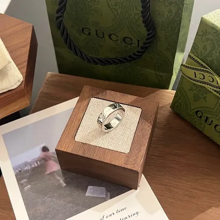 グッチ 指輪