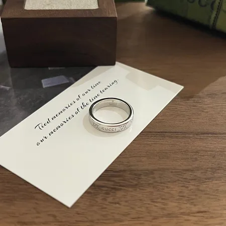 グッチ 指輪