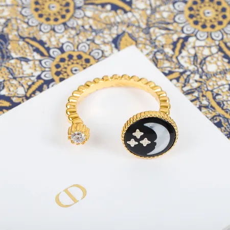 ディオール 指輪