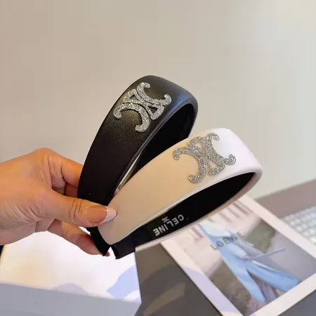 セリーヌ ヘアアクセサリー