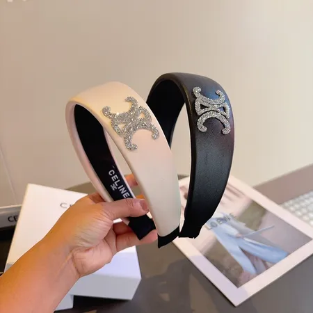 セリーヌ ヘアアクセサリー