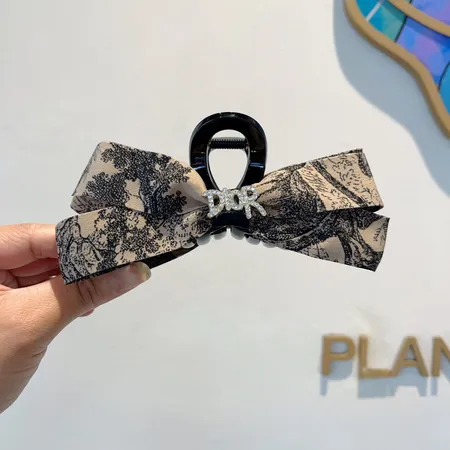 グッチ ヘアアクセサリー