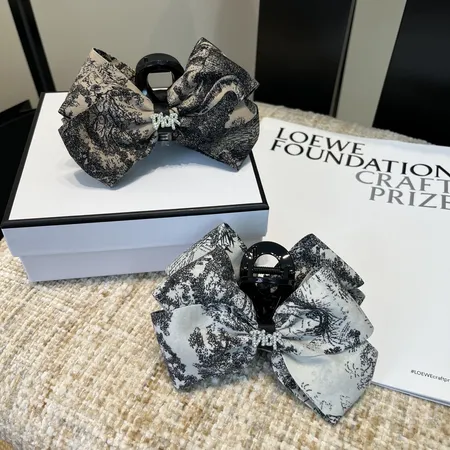 グッチ ヘアアクセサリー