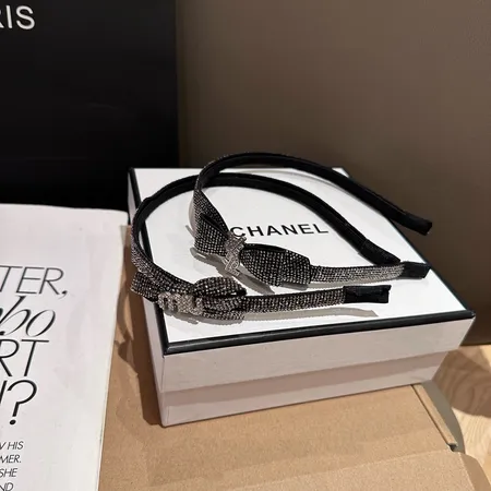 セリーヌ ヘアアクセサリー