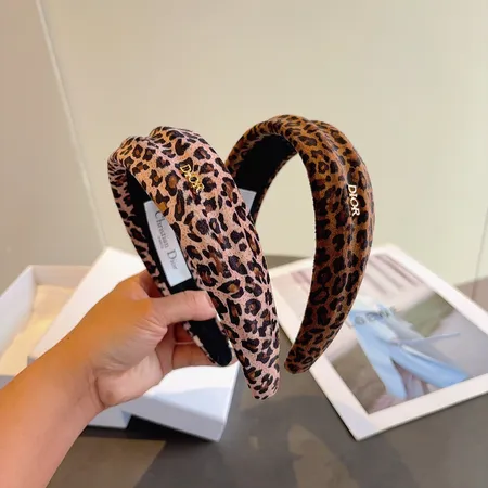 グッチ ヘアアクセサリー