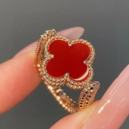 ヴィヴィアン・ウエストウッド 指輪