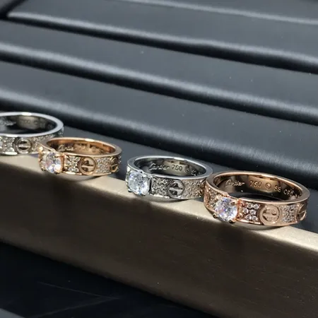 カルティエ 指輪