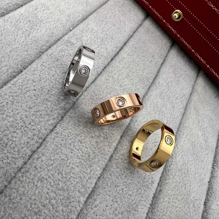 カルティエ 指輪