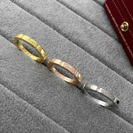 カルティエ 指輪