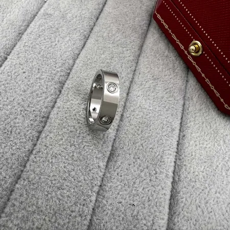 カルティエ 指輪