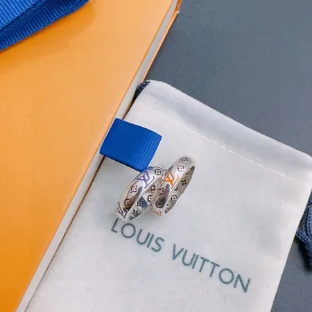 ルイヴィトン 指輪