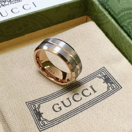 グッチ 指輪