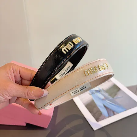 ミュウミュウ ヘアアクセサリー