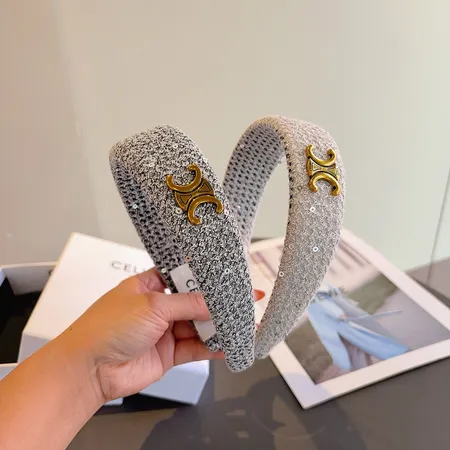 セリーヌ ヘアアクセサリー