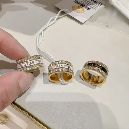 ディオール 指輪