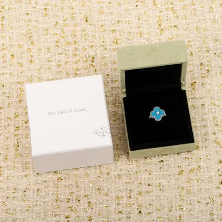 ヴィヴィアン・ウエストウッド 指輪