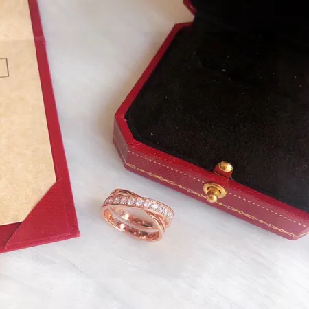 カルティエ 指輪