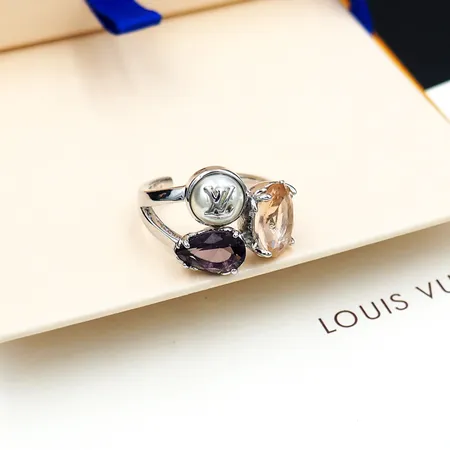 ルイヴィトン 指輪