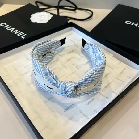 ミュウミュウ ヘアアクセサリー