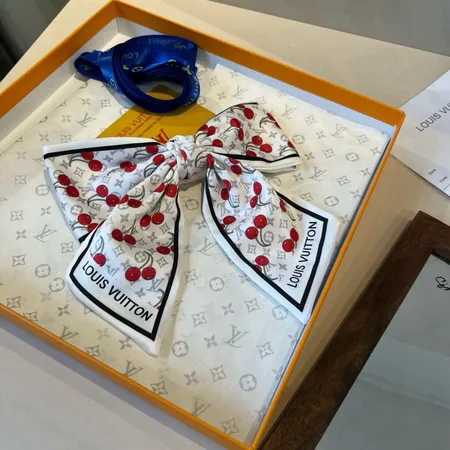 ルイヴィトン ヘアアクセサリー