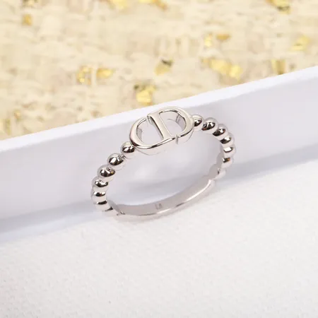 ディオール 指輪