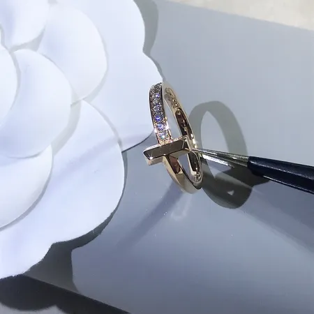 ティファニー 指輪