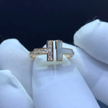 ティファニー 指輪