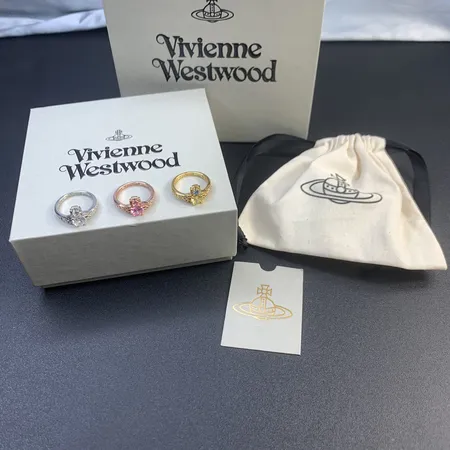 ヴィヴィアン・ウエストウッド 指輪