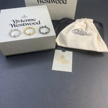 ヴィヴィアン・ウエストウッド 指輪