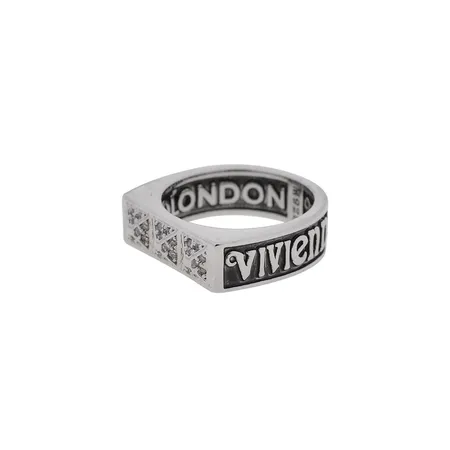 ヴィヴィアン・ウエストウッド 指輪