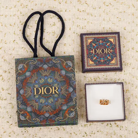 ディオール 指輪