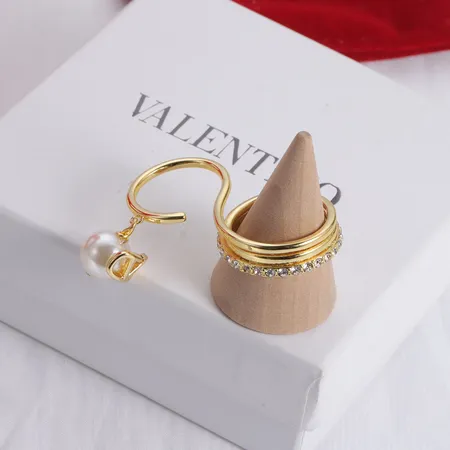 ボッテガ ヴェネタ 指輪