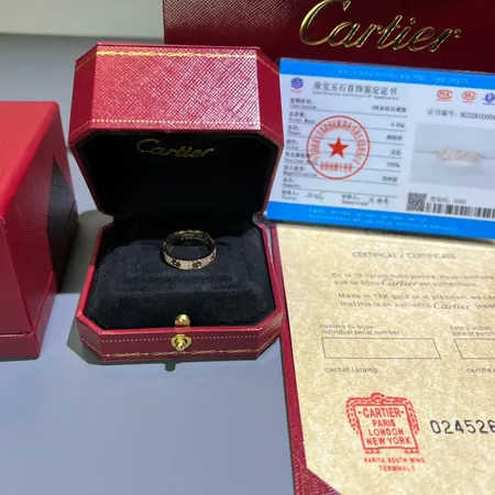 カルティエ 指輪