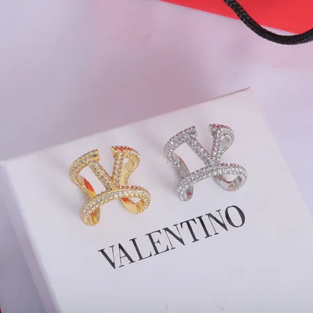 ヴァレンティノ 指輪