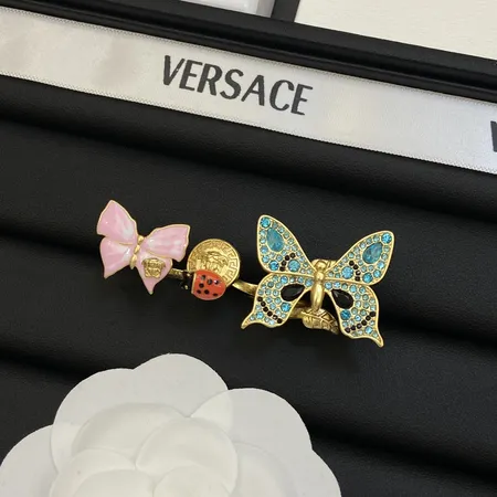 ヴェルサーチ 指輪