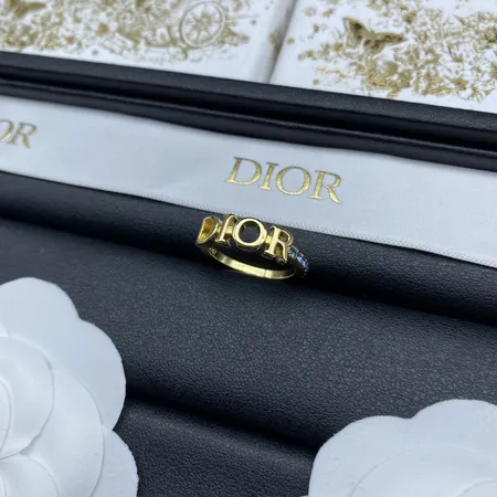 ディオール 指輪