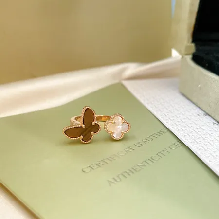 ヴァン クリーフ＆アーペル 指輪