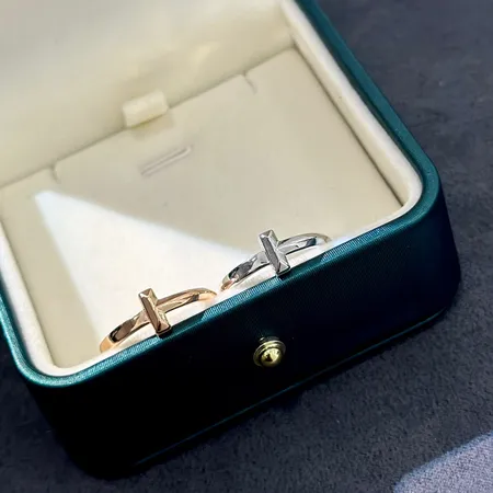 ティファニー 指輪